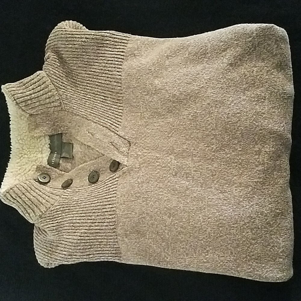 Mens sweater size L. Beige.